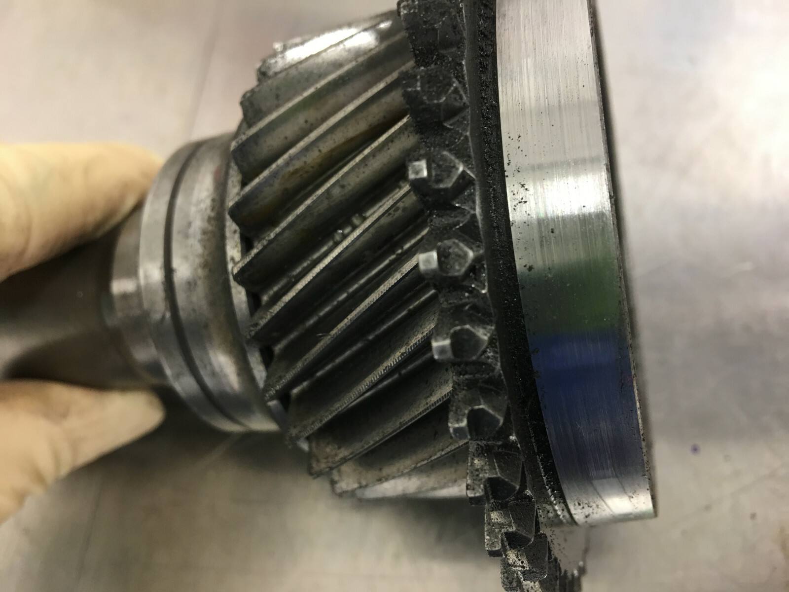 20012006 420g E46 M3 mANUAL/smg TRANSMISSION GEARBOX input Shaft