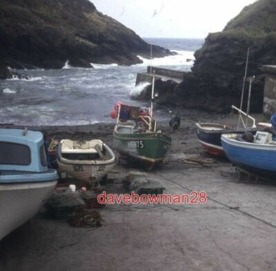 PHOTO  PORTLOE HARBOUR ON A WINDY DAY LIKE THIS THE BOATS ARE ASHORE. 1986