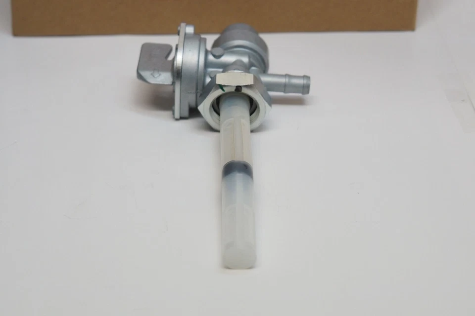 HONDA Genuine Fuel Petcock Assy 16950-461-751 for CB650 CB750C CB900C OEM - Imagem 4 de 4