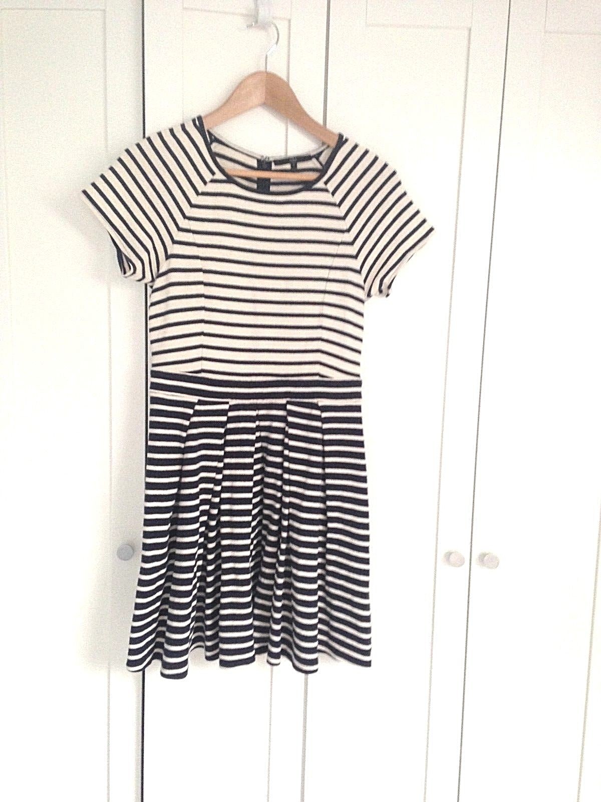 TIBI Navy Ivory Striped Pleated A-Line Summer Dress Size 6 Short Sleeve Nautical-image