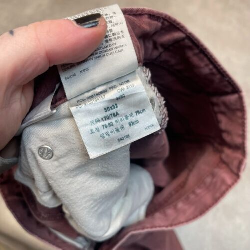 Levis Denim Jeans Mens 30" Baggy Relaxed Fit USA Vintage Trousers, Burgundy - Picture 5 of 11