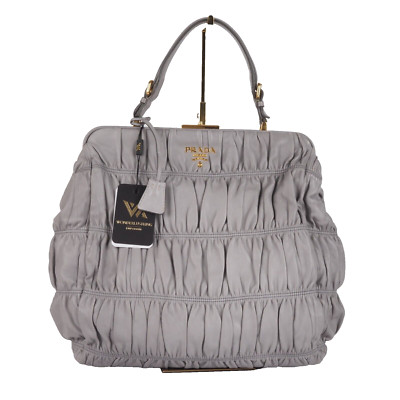 PRADA Gaufre Nappa Frame Tote Gray / Gold Luxus Designer Handtasche OP: 2500  