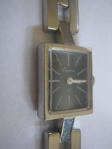 1970s Stainless Steel SUPREME 17 (Jewel) Ladies 7.25" Swiss Parts Wrist Watch - Picture 7 of 16
