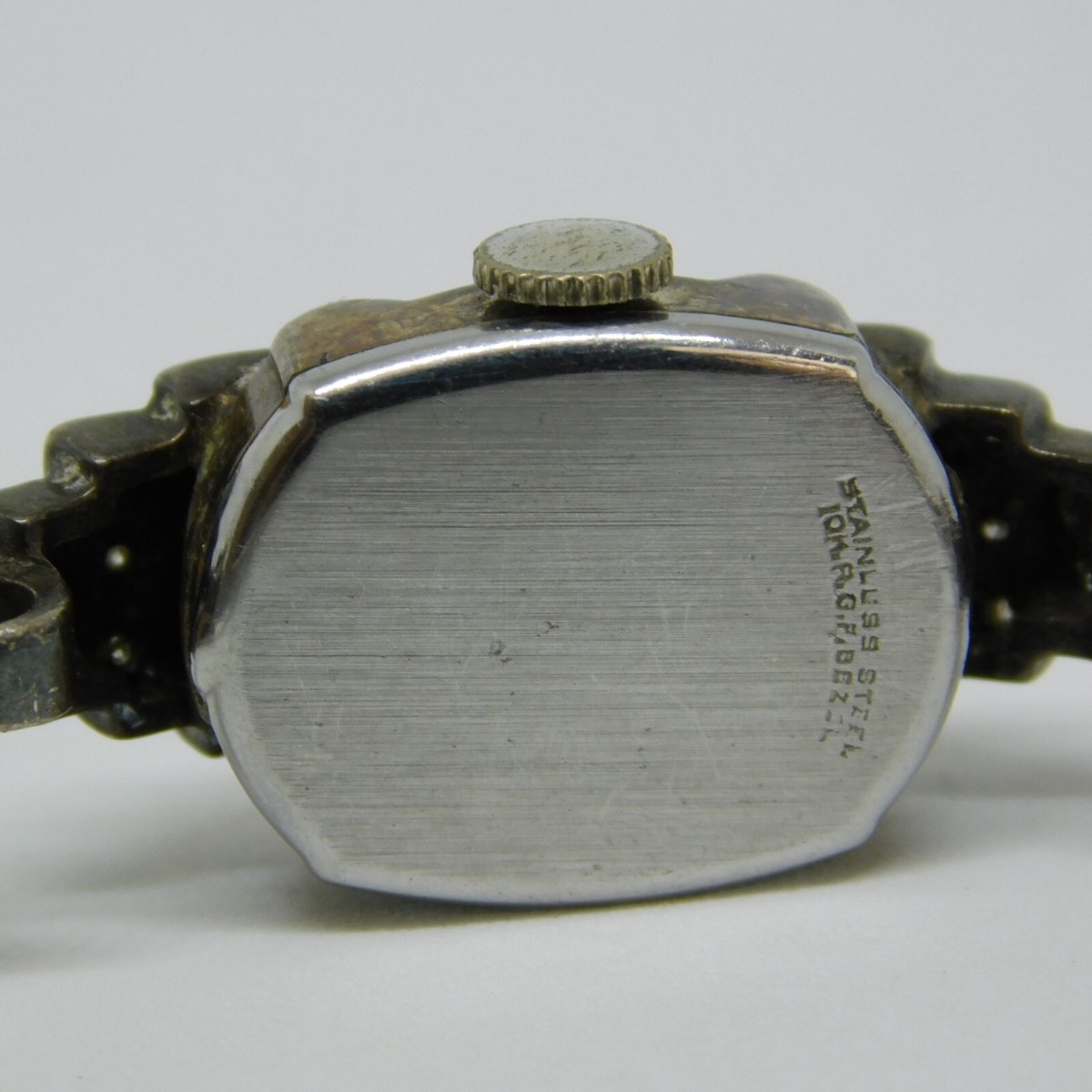 Vintage Elgin Silver Tone Wind-up Analog Women