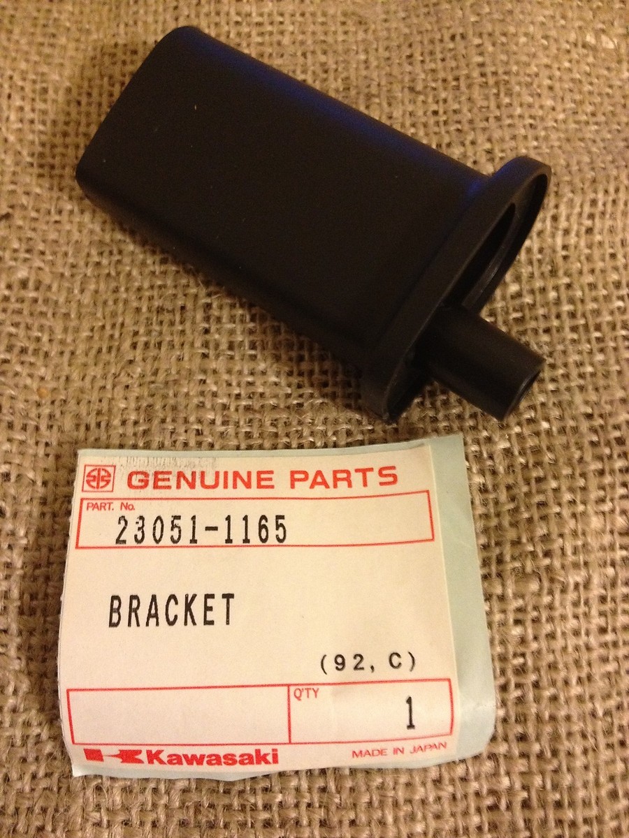 アクセサリー emi161652 NOS Kawasaki Right Hand Turn Signal Bracket 1986 - 2000