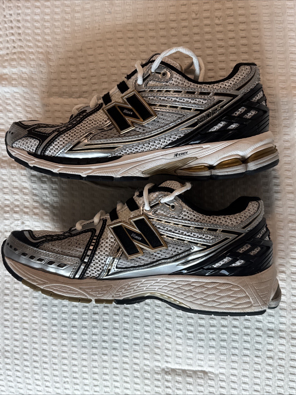 SAOLA Sneakers uomo New Balance 1906R