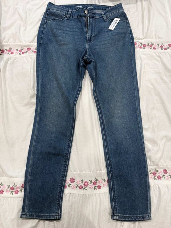 Old Navy  Super-Skinny High Rise Dark Blue Denim Jeans with Pockets Button Zip