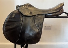 17" Pariani italienischer Leder enger Kontakt Springsattel breit