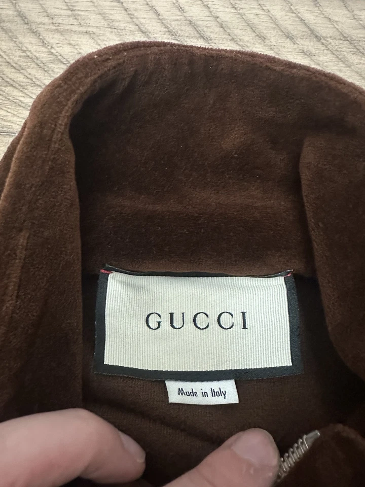 Chaqueta de terciopelo Gucci talla pequeña de gran tamaño Foto 4 de 4