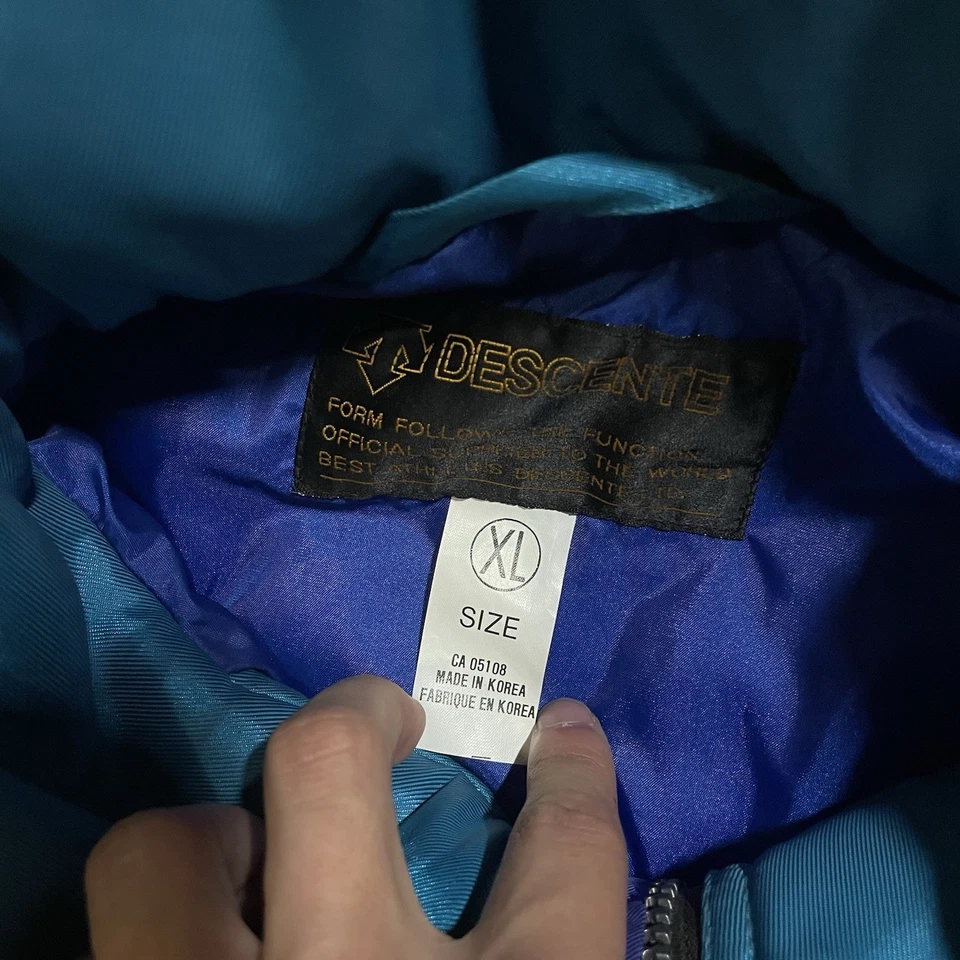 Descente Men's Vintage 80s/90's Ski Snowboard Jacket Size XL - Image 2 of 4