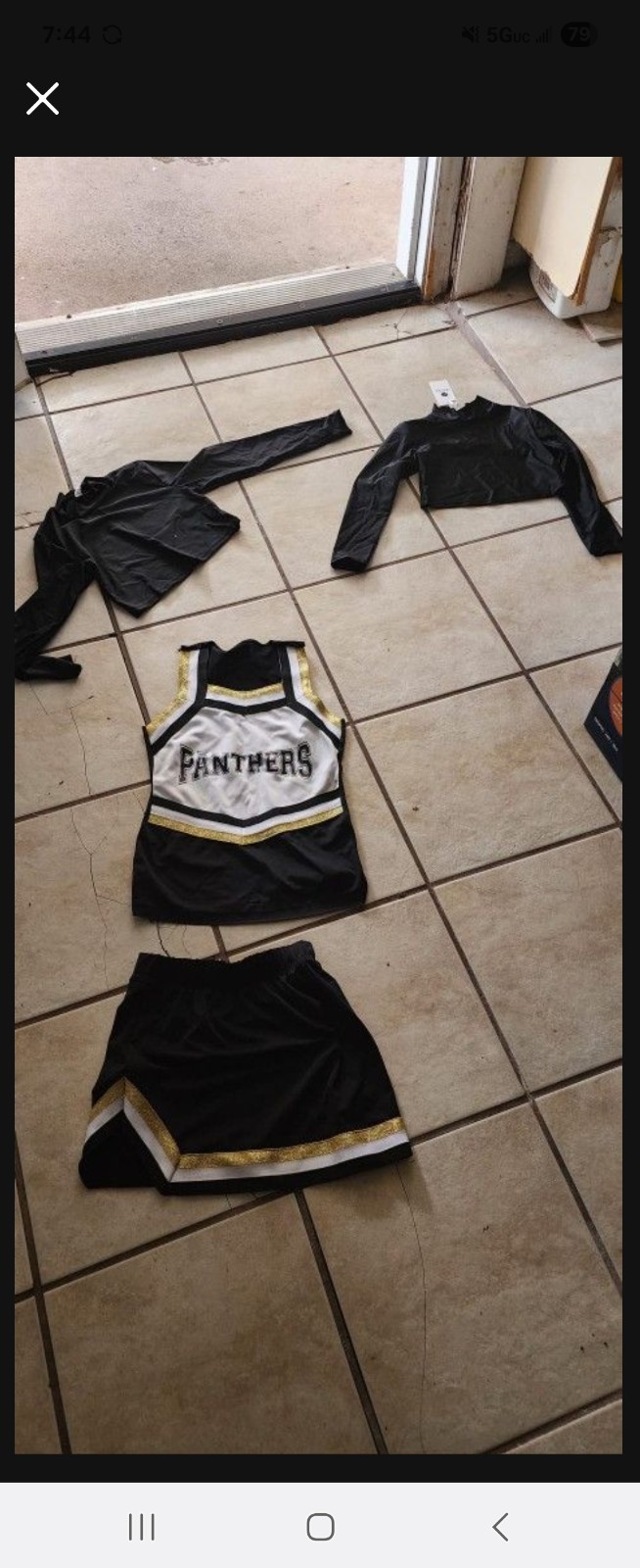 Picture 1 of 1