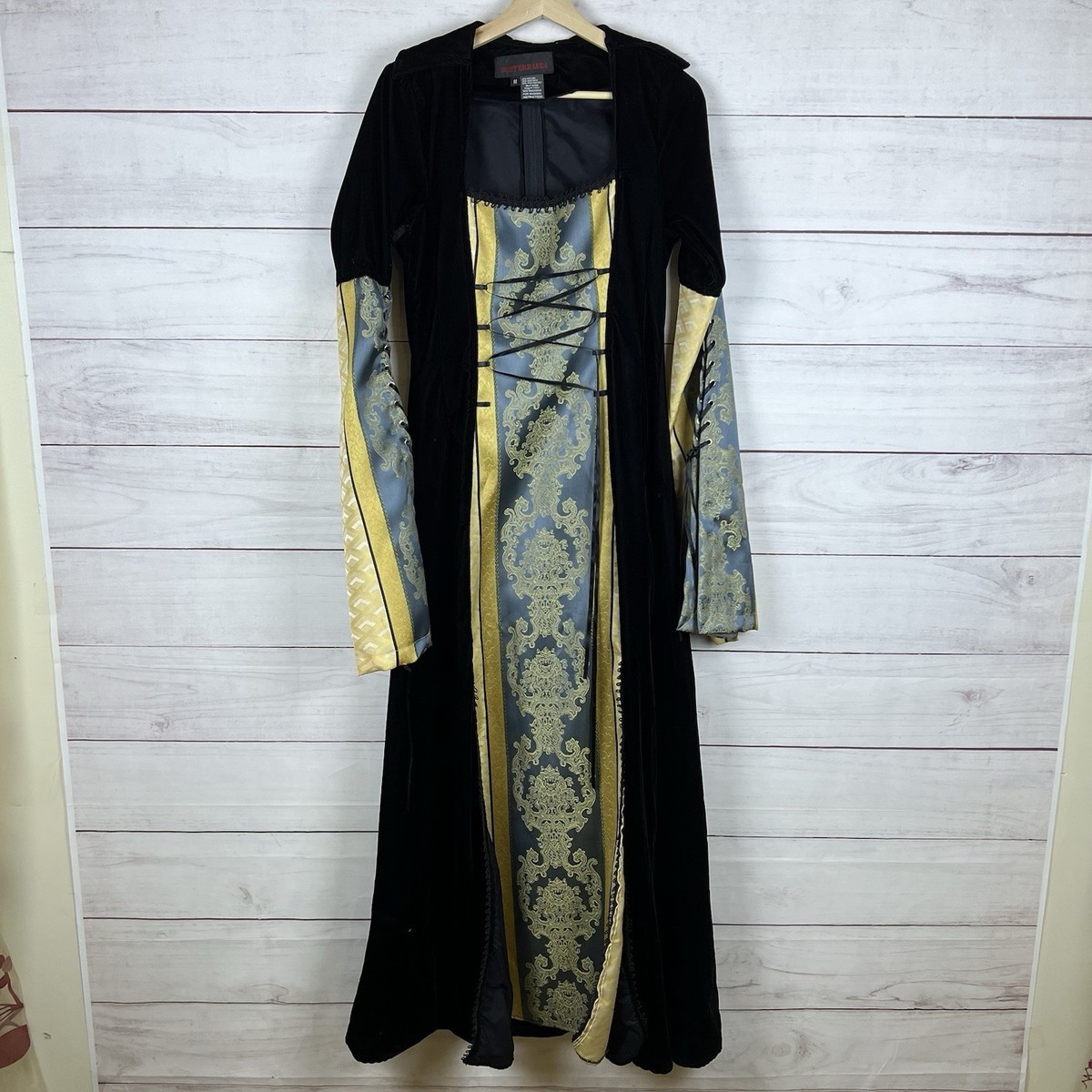 Subterranea Medieval Dress Renaissance Gothic Ladies Medium Gown MSRP: $299