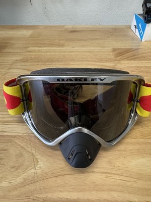 Oakley O FRAME 2.0 MX Goggles - CHECKERED FINISH YELLOW/RED WITH DARK GREY LENS