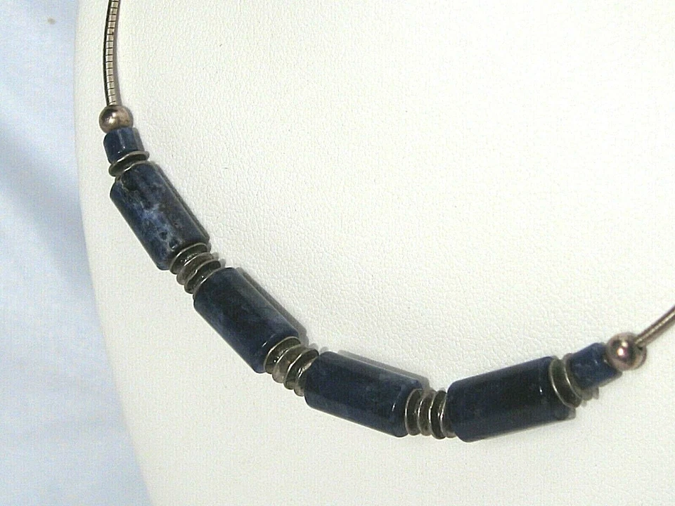 Silpada N1087 Sterlingsilber Blau Sodalith Schlangen Kette Choker Halskette #1i - Bild 2 von 4