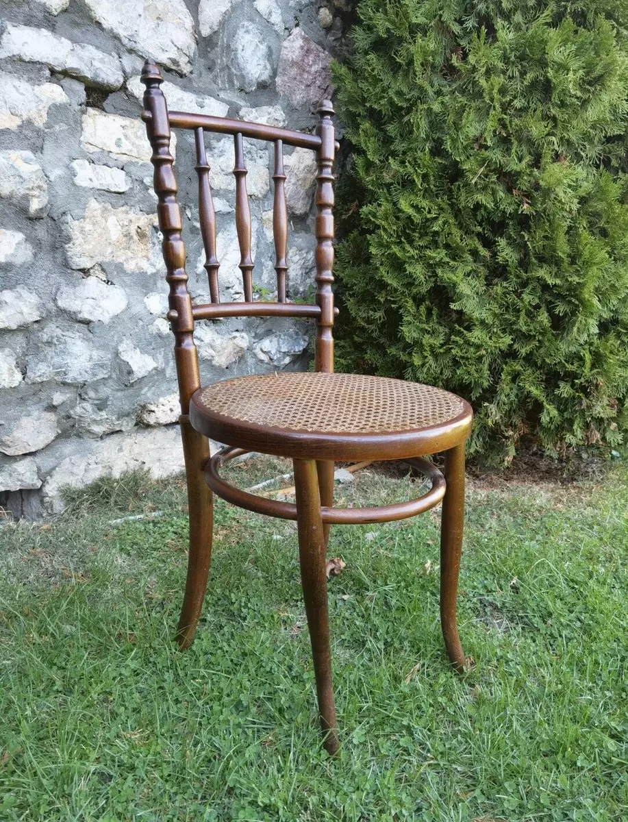 Thonet dining online chair