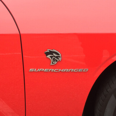 小物 challenger 2x Fit Dodge Hellcat Supercharged Red Emblem SRT Challenger