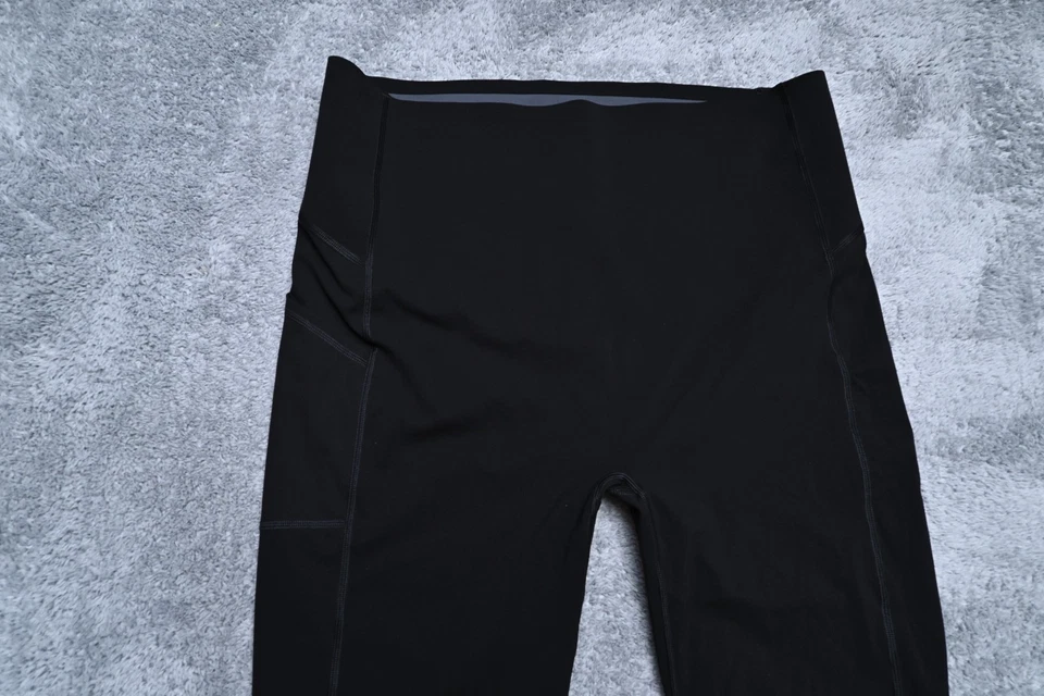 Leggings Spanx By Sara Blakely tamanho 2X cintura alta 36W x 22,5L náilon e elastano - Imagem 2 de 4