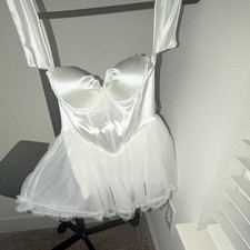 Women's White Satin Overbust Bustier Corset 34B Boned Underwired Halter