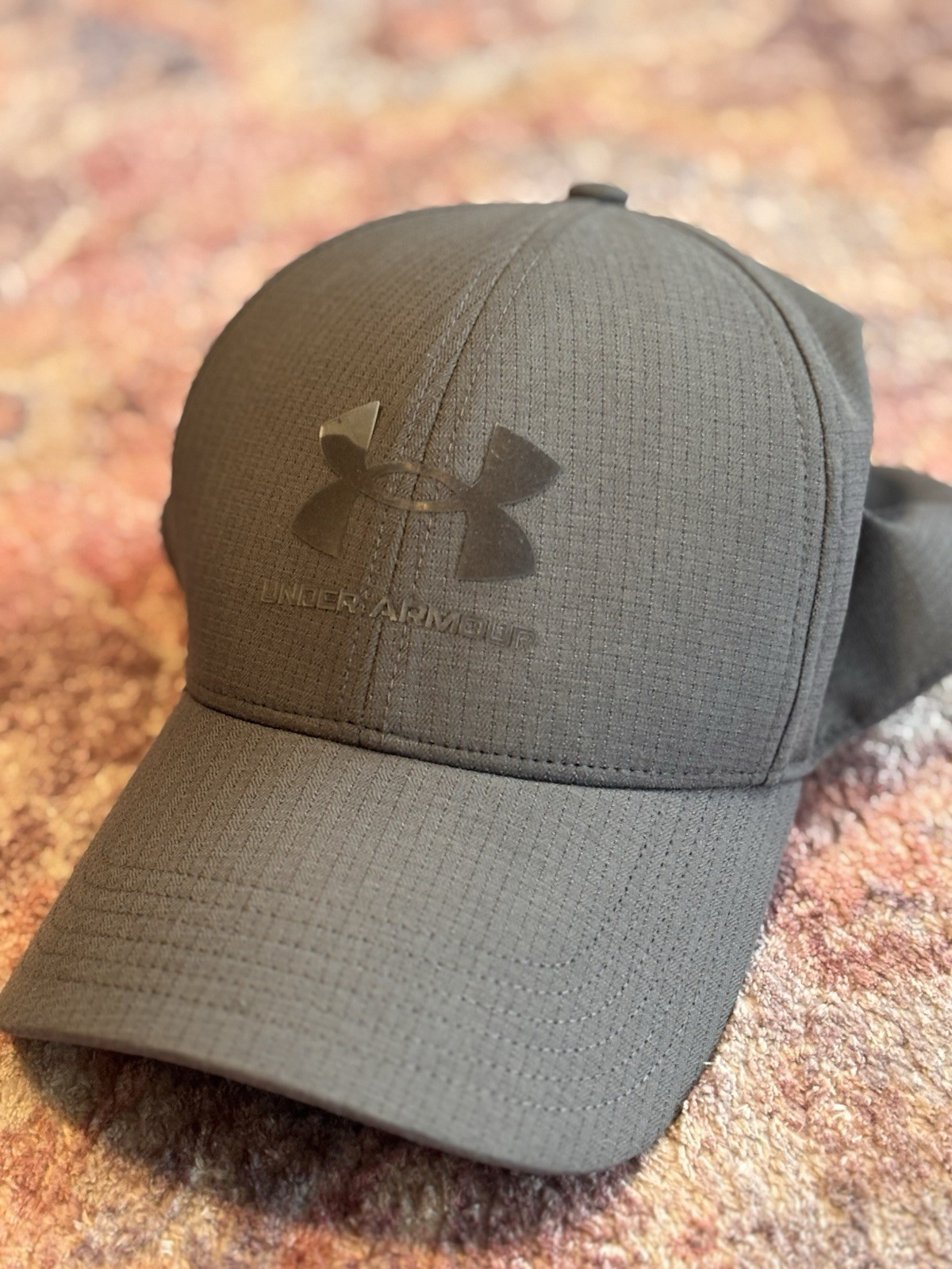 Under Armour Gray Iso-Chill Solid Baseball Cap LG… - image 2