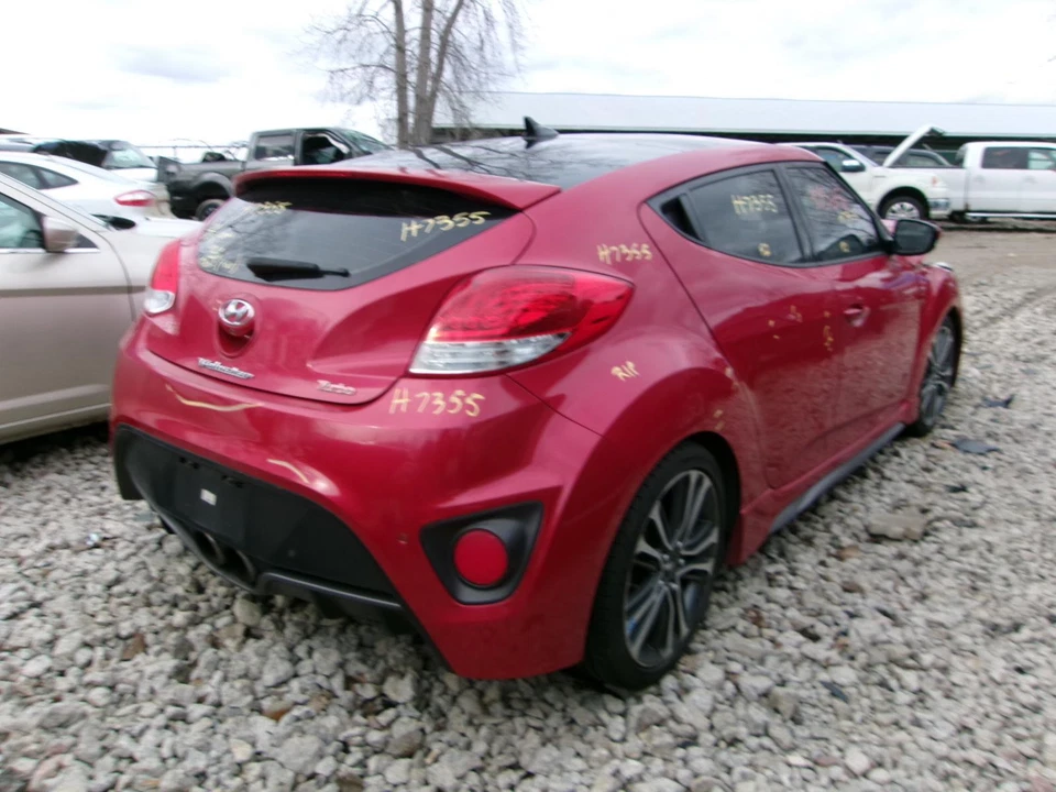 Brazo de control inferior delantero derecho usado delantero se adapta a: Hyundai Veloster 2016 1,8 L Foto 3 de 4