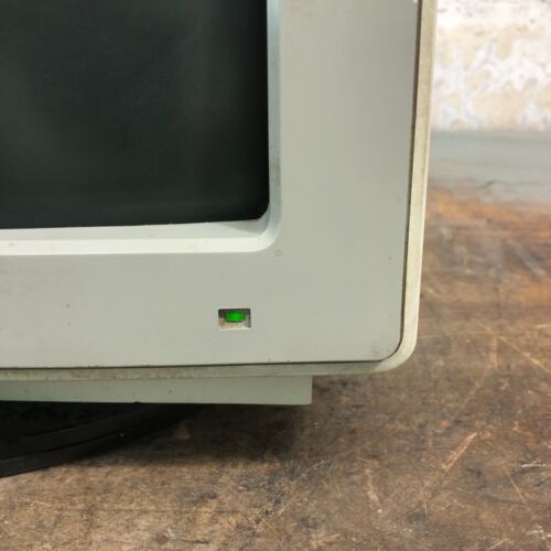 TAXAN Super Vision 720 12" Color CGA CRT Computer Display Monitor - Retro Gaming - Picture 3 of 8