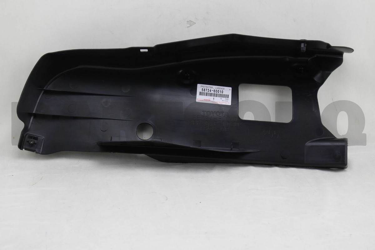 に 5872460010 Genuine Toyota PROTECTOR, LUGGAGE COMPARTMENT SIDE