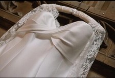 Bespoke Suzanne Neville Wedding dress - Size 18 - 20