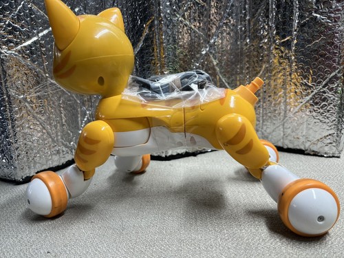 Zoomer Orange Tabby Cat Whiskers Interactive Toy In Working Condition No Remote - Picture 5 of 8