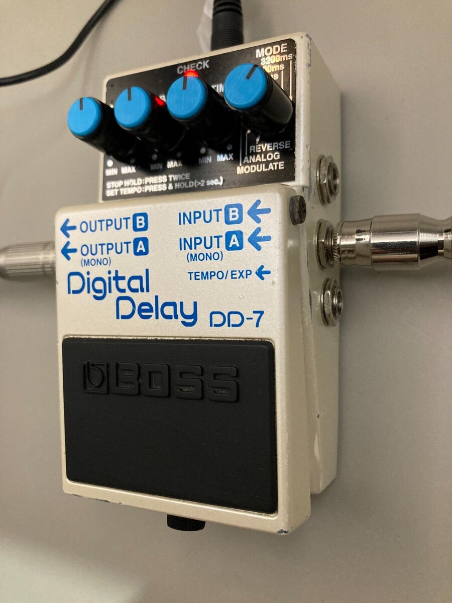 BOSS DD-7 Digital Delay Electric Guitar Effect Pedal Tested BOSS DD-7 Digital Delay Electric Guitar Effect Pedal Tested
