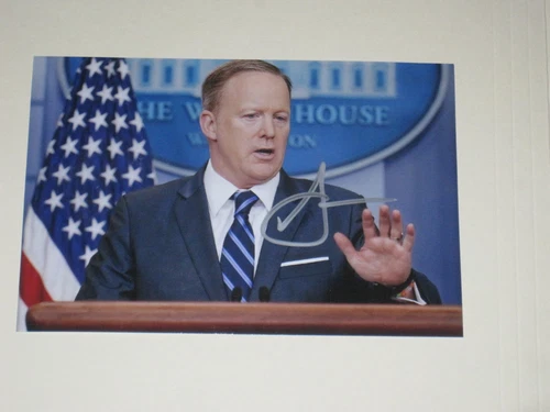 White House Press Secretary SEAN SPICER Signed 4x6 Photo DONALD TRUMP AUTOGRAPH