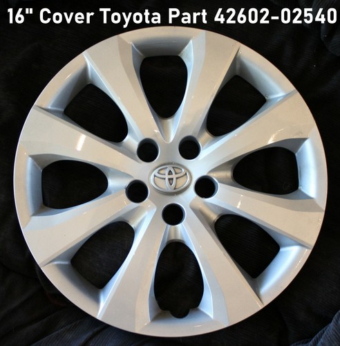 TOYOTA COROLLA 61191 16'' 8 SPOKE OEM HUBCAP WHEEL COVER 2019 to 2022 - Bild 2 von 6