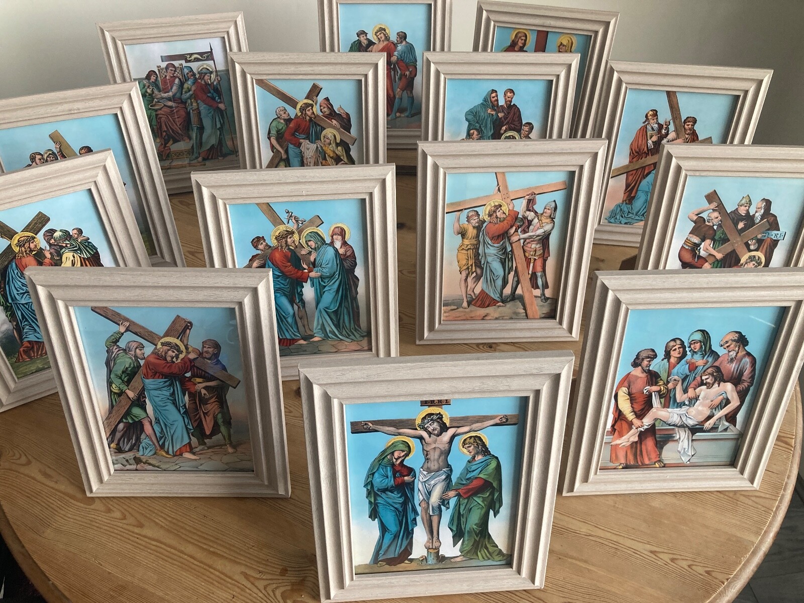 Katholische Sammlung Kirche Jesus Kreuzweg Heilige Bilder