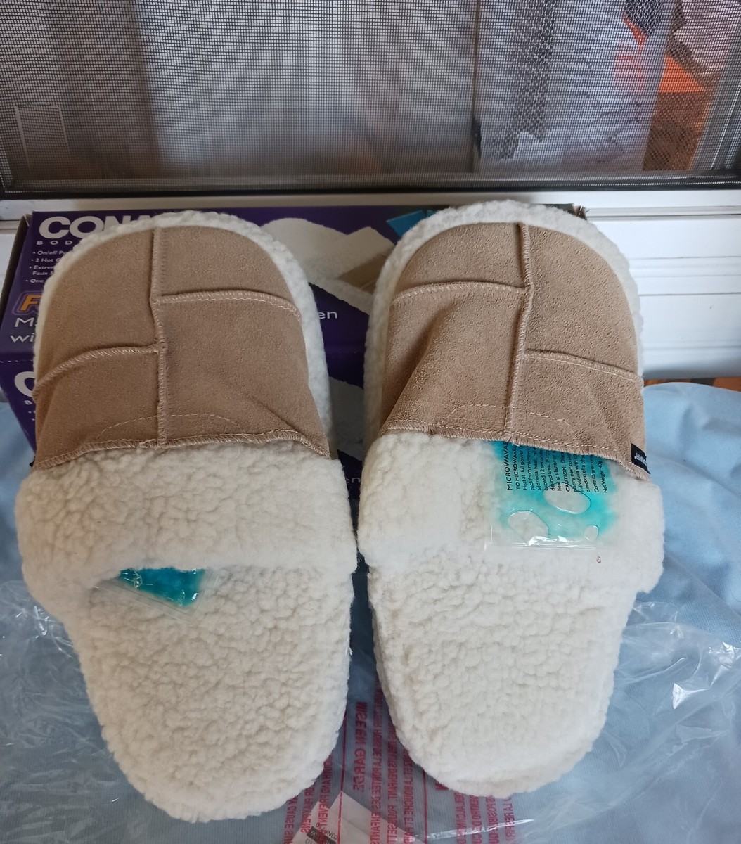 Conair body benefits Foot Vibes massaging slippers with HOT gel pack. new