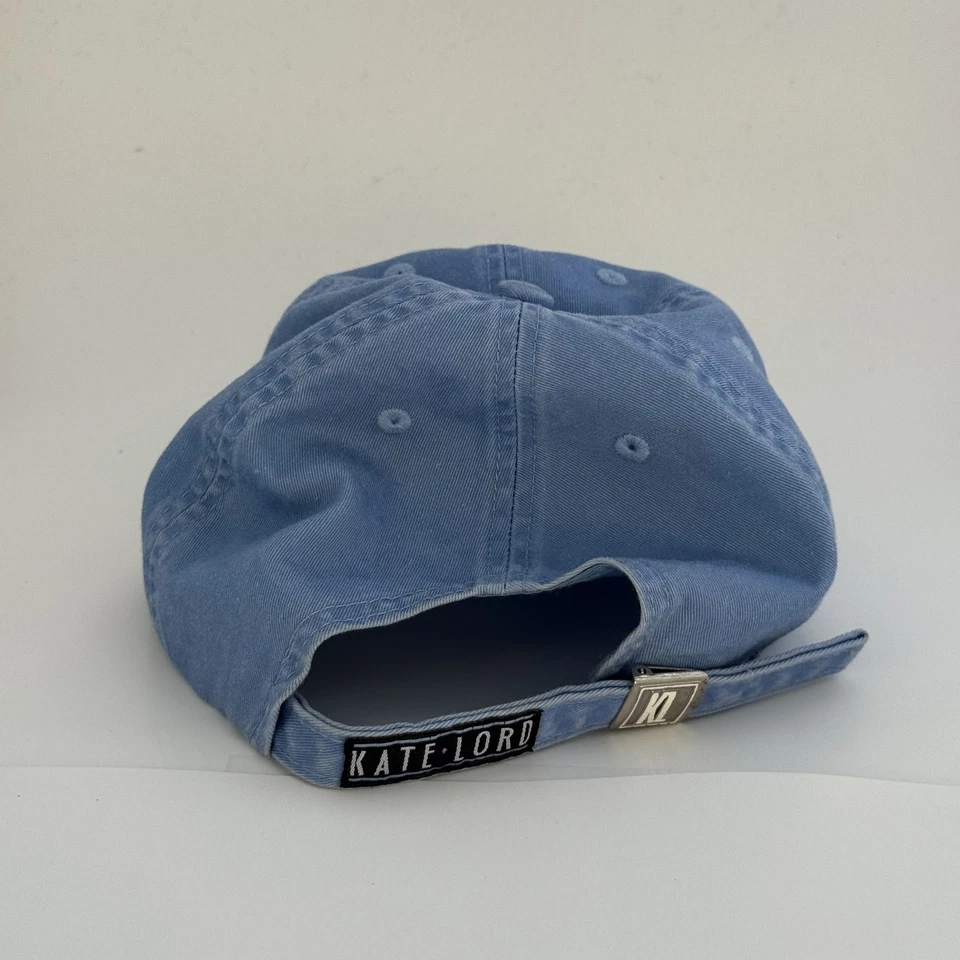 Gorra Cape Cod con correa ancla trasera bordada vacaciones náuticas para hombre Foto 3 de 4