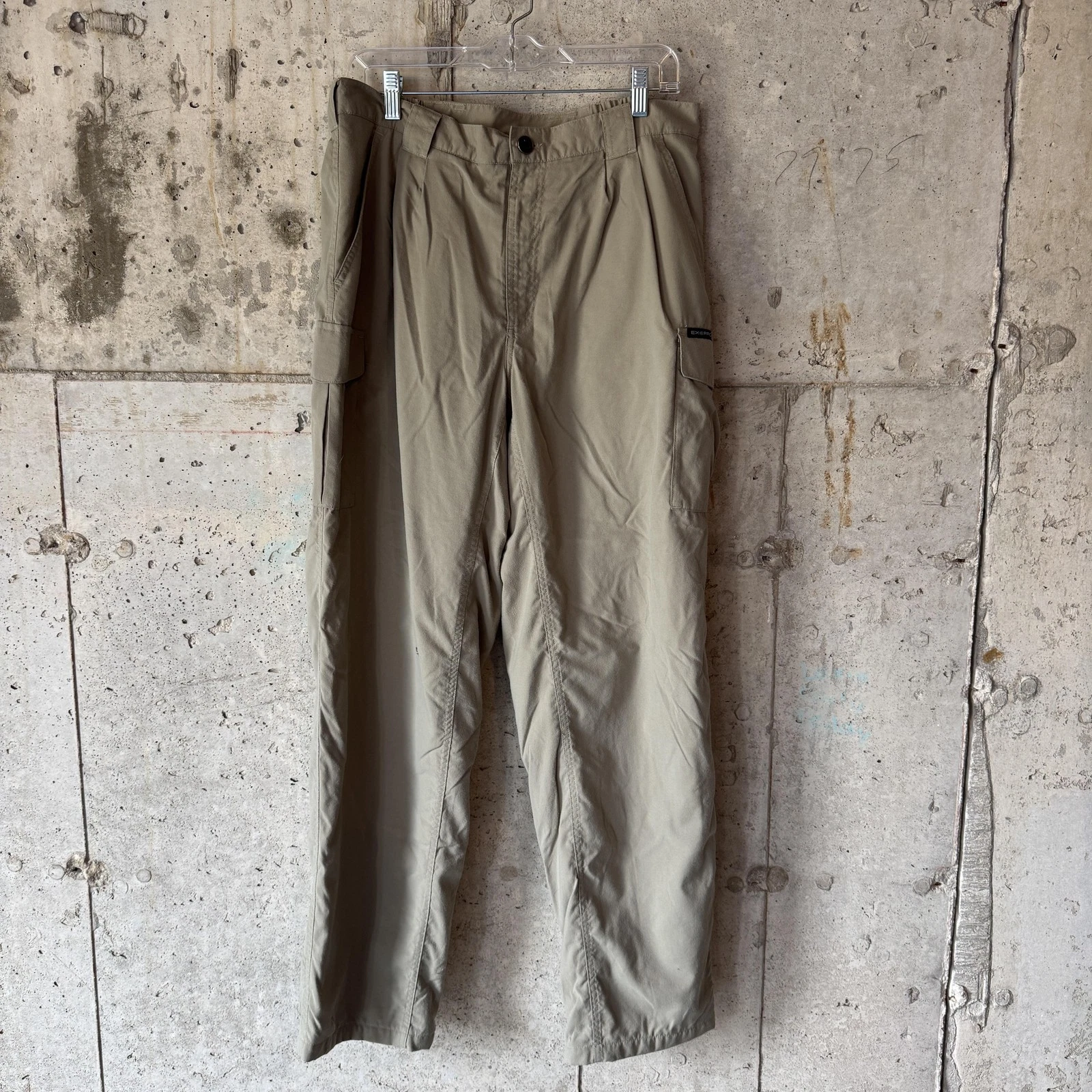 ExOfficio Pants Mens Medium Nylon Cargo Relaxed Travel Hiking Outdoor Lined
Opens in a new window or