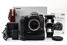  T.MINT w/Box Canon EOS 7D Mark II Digital SLR Camera w/BG-E16 Grip From JAPAN