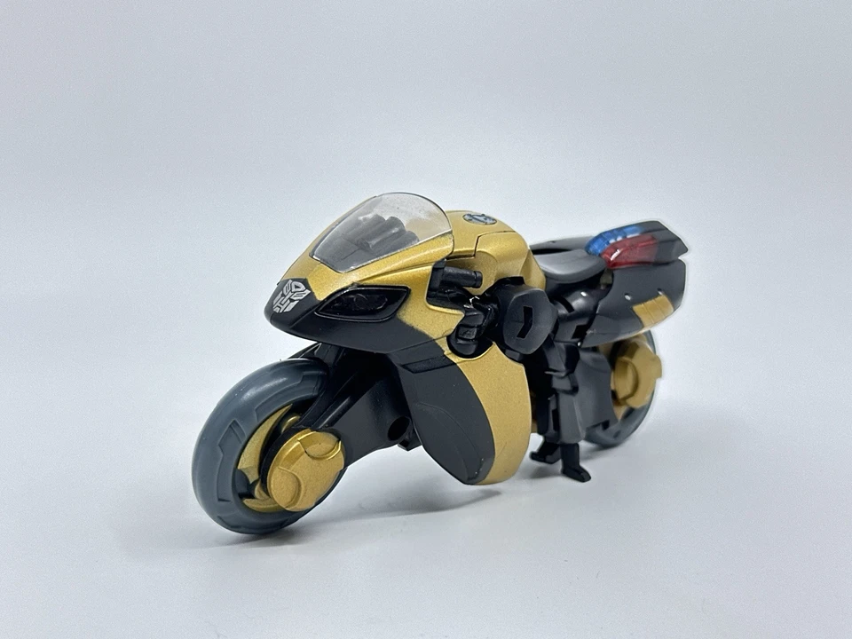 Prowl (Deluxe Class) - Transformers Animated - Imagen 3 de 4