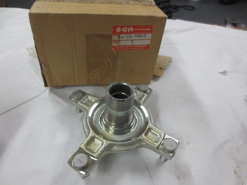 HUB, REAR WHEEL *{MODEL J/K/L/M/N/P/R}*