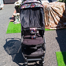 Single Pushchair Black with Multicolour Dinosaur Canopy, Folding