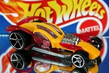 2011 Hot Wheels Multi pack Exclusive I Candy yellow/red