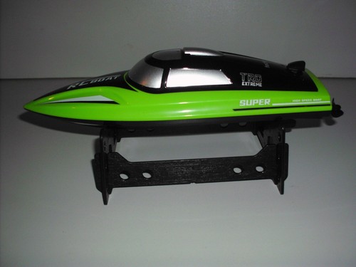 Tech RC 2201 RC Boot Ferngesteuert LED 12km/h Speed 2,4GHz - Bild 4 von 8