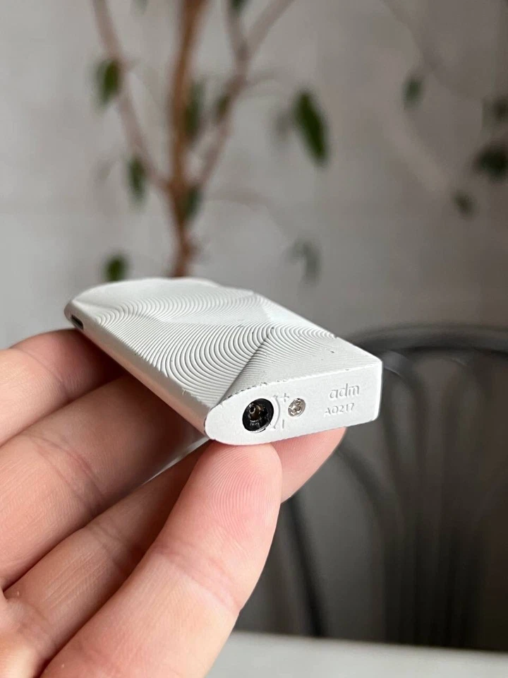 90s Vintage MARLBORO CIGARETTES METAL LIGHTER Geometric Steel Metal Metallic Y2K - Image 3 of 4