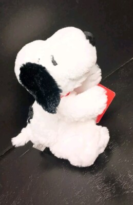 Hallmark Classic Snoopy Small 8'' Plush Dog With Tags