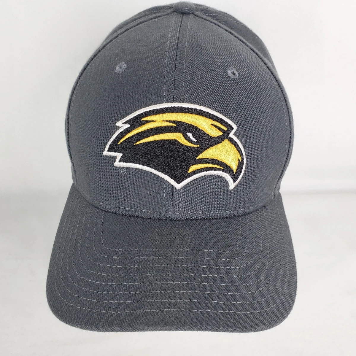 Nike sales eagles hat