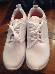 nike lunarsolo white running shoes