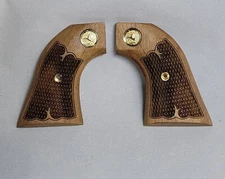 Peacemaker Walnut Grips with Checkering Pattern and Gold Medallion