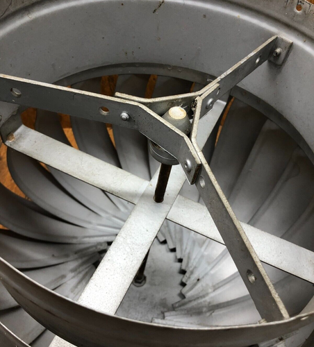Vintage Barn Roof Spinning Vent Turbine 16" - Picture 5 of 5