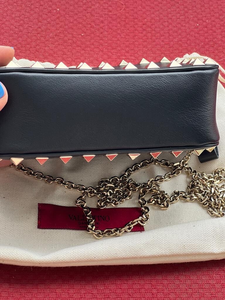Authentic Valentino Garavani Rockstud Mini Crossbody Camera