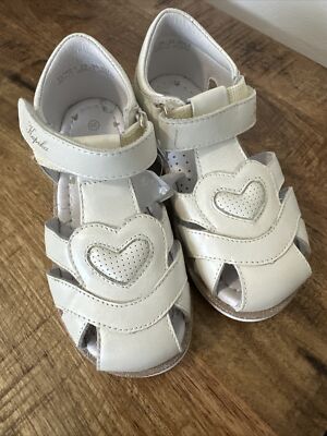 New Girl's Size 9-9.5 Leather Sandals Orthopedic Kapika