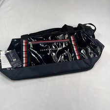 Tommy Hilfiger Duffle Bag, Black With Shoulder Straps and Hand Grip, Unisex. NWT